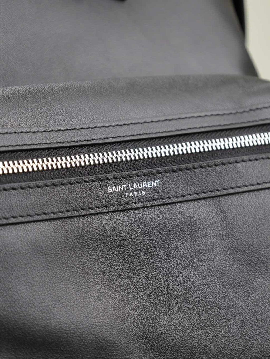 CITY-RUCKSACK 38 IN SCHWARZEM KALBSLEDER