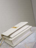 SUNSET KLEINE TASCHE 19 IN WEISSEM KROKODILGEPRÄGTEM KALBSLEDER GOLDENE BESCHLÄGE