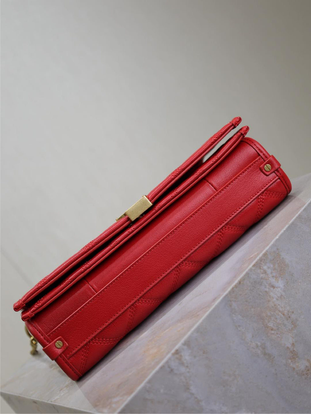 BECKY 25 IN ROTEM GESTEPPTES LAMMLEDER GOLDENE BESCHLÄGE