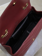 LOULOU MEDIUM 29 IN BURGUNDERROT SCHAFSLEDER GOLDENE BESCHLÄGE