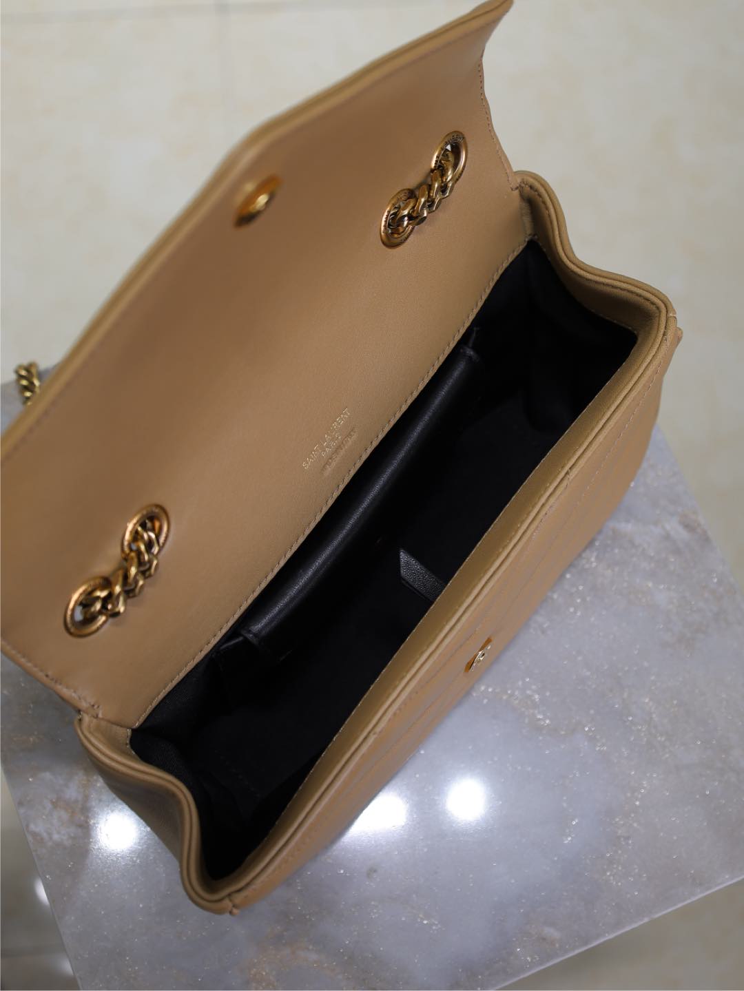 LOULOU KLEIN 24 ZOLL MILCHTEE SCHAFFELD GOLDENE HÄKEL