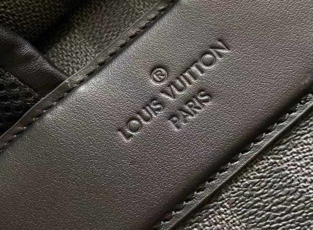 RUCKSACK 44 IN GUN METAL DAMIER GRAPHITE CANVAS