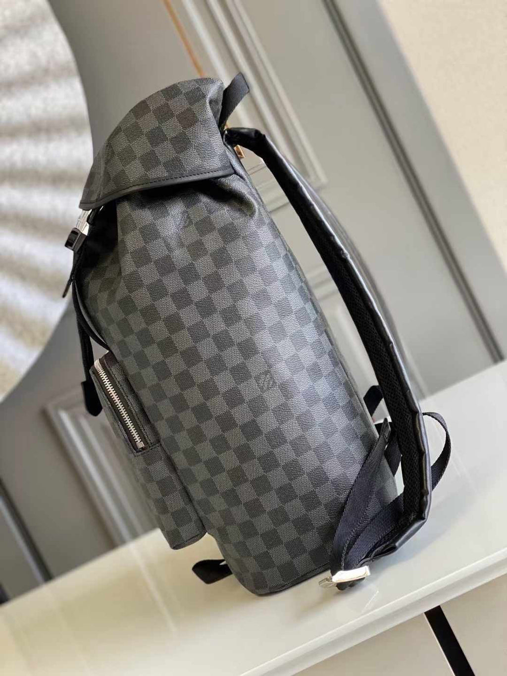 RUCKSACK 44 IN GUN METAL DAMIER GRAPHITE CANVAS