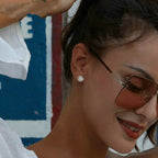 まばゆいばかりの理想のカットのラボで作られたダイヤモンドのイヤリング