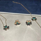 ®Jewelicorn®フリヴォルフラワーマラカイトイヤリング