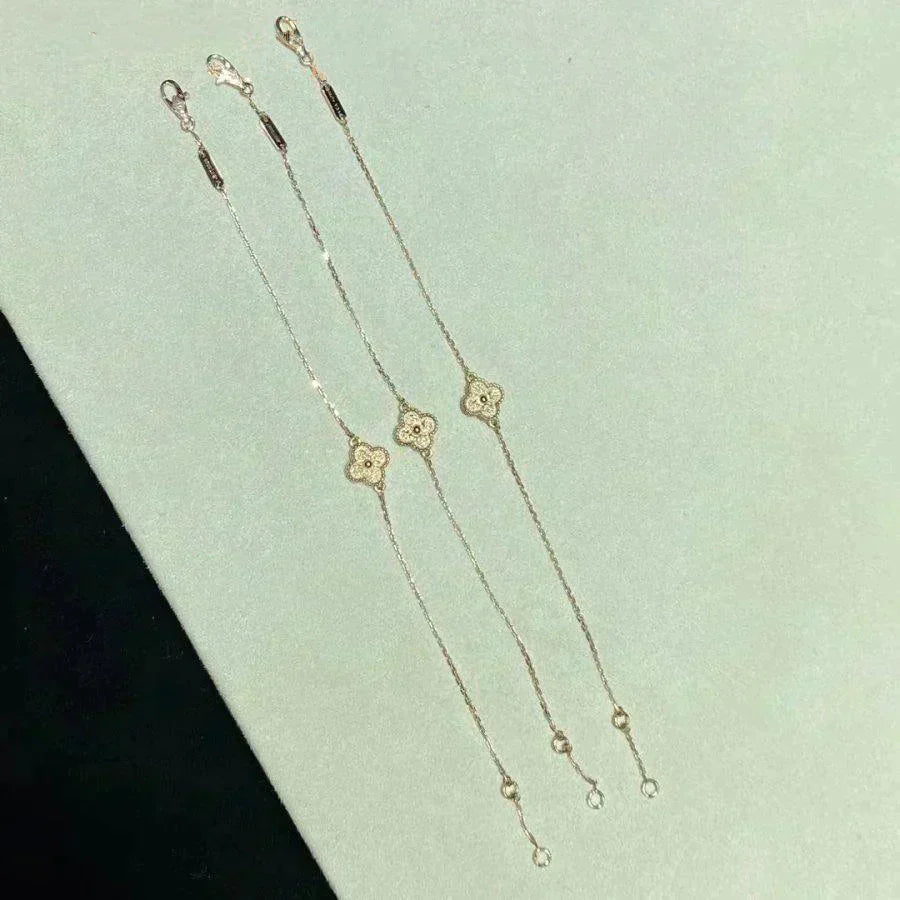 ®ジュエリコーン®クローバーシングルフラワーブレスレット