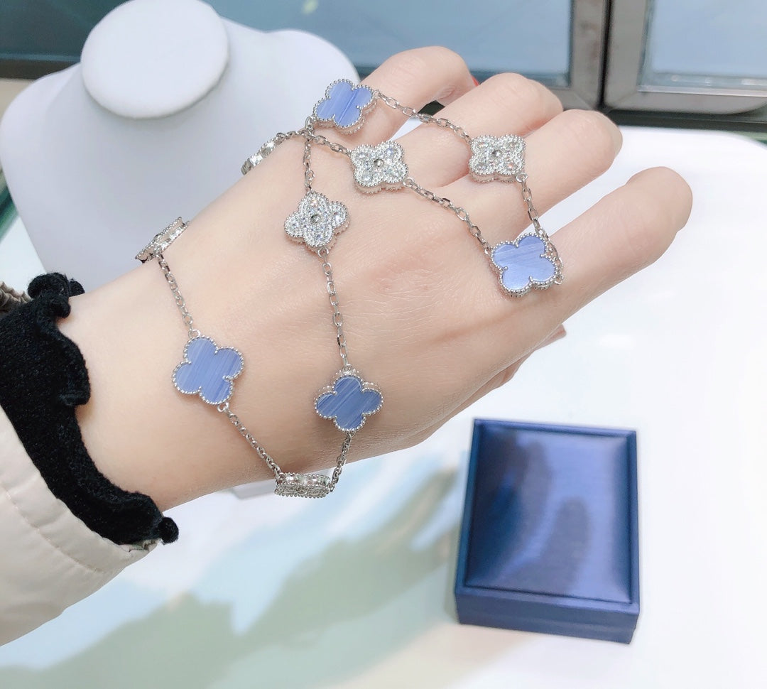 ¡®Jewelicorn¡¯CLOVER 10 MOTIFS CHALCEDONY DIAMONDS SILVER NECKLACE