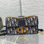 30 MONTAIGNE 21,5 CM BLAU SCHRÄGSTICKEREI