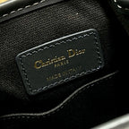 CEST CD 17CM BLAU SCHRÄGSTICKEREI