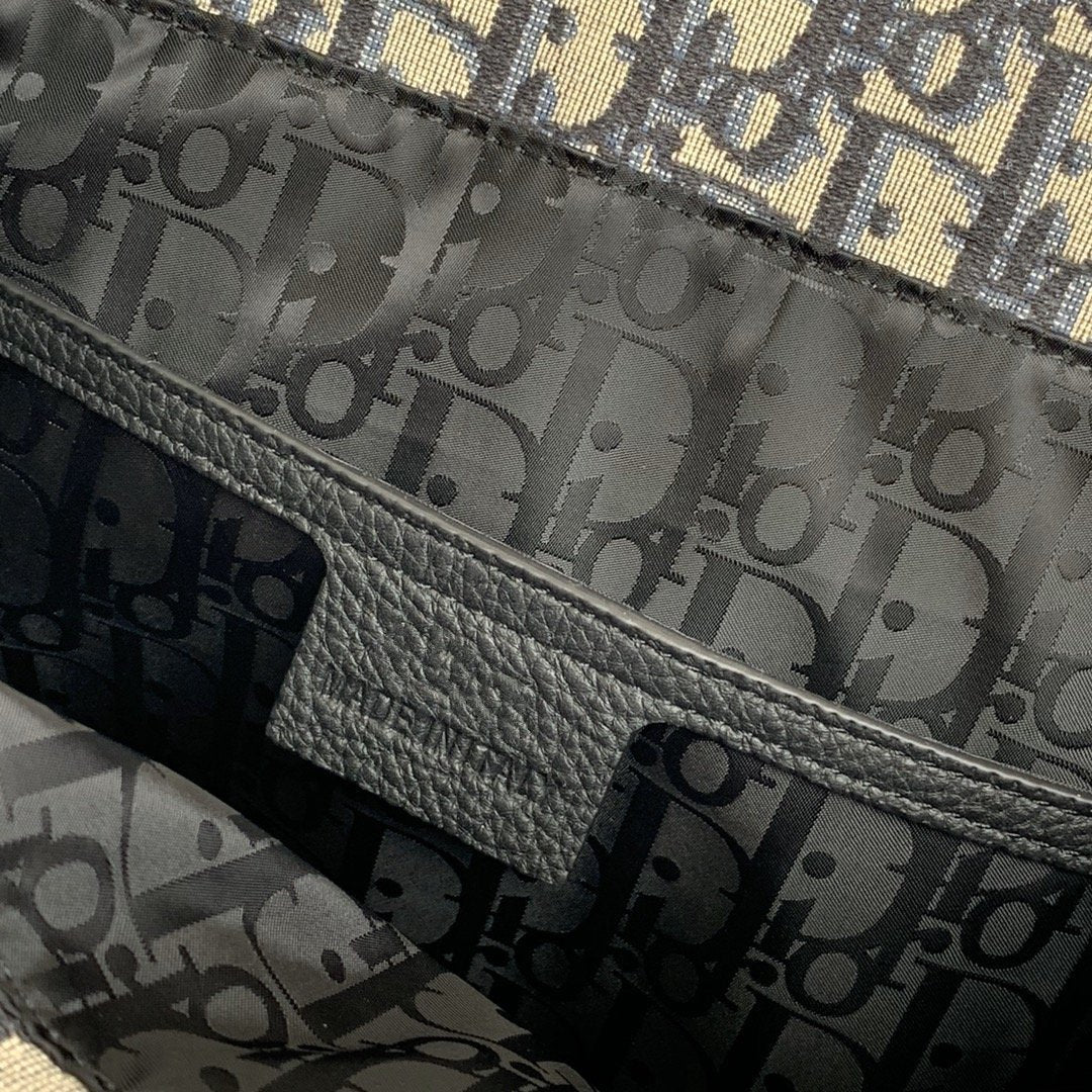 MOTION RUCKSACK BEIGE UND SCHWARZ OBLIQUE 