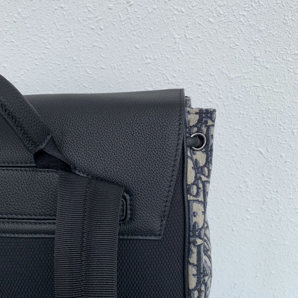 MOTION RUCKSACK BEIGE UND SCHWARZ OBLIQUE 