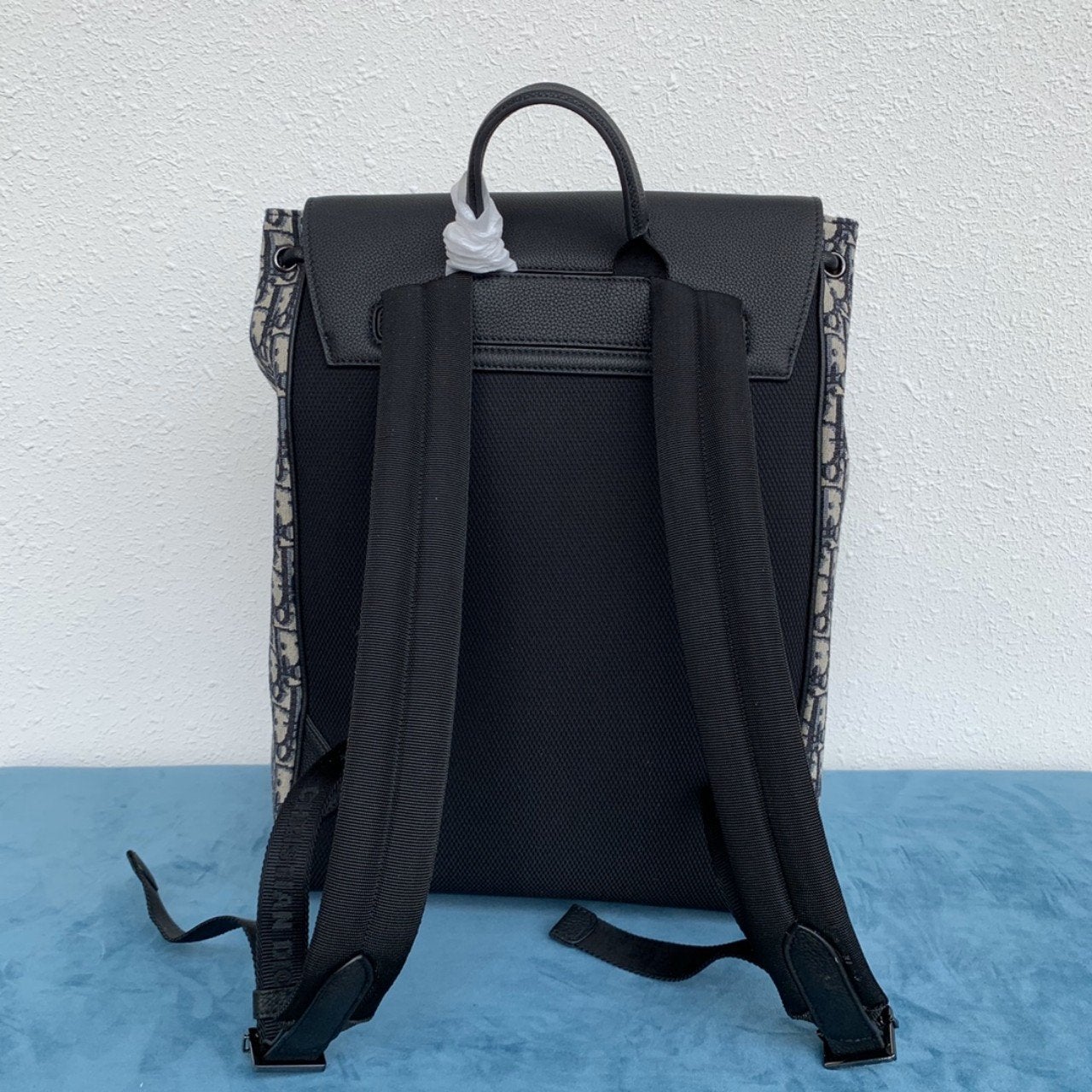 MOTION RUCKSACK BEIGE UND SCHWARZ OBLIQUE 